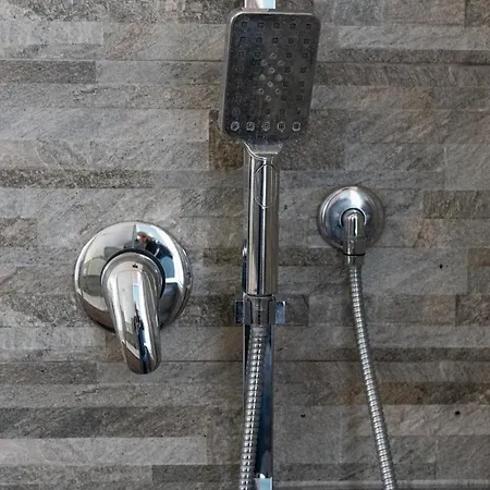 Garden House Apartment